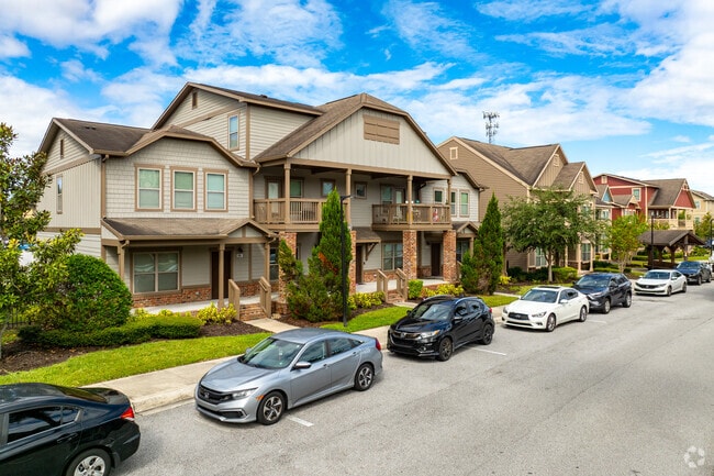 300 Dalhausser Ln Oviedo, FL 32765 - The Station Alafaya