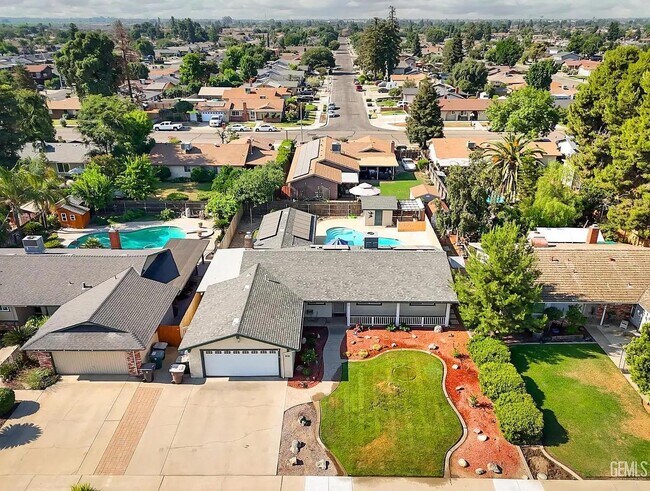 Foto del edificio - 1807 E Sonora Ave