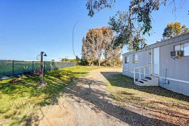 Foto del edificio - Spacious 1 Bed/1 Bath Manufactured Home In Menifee!