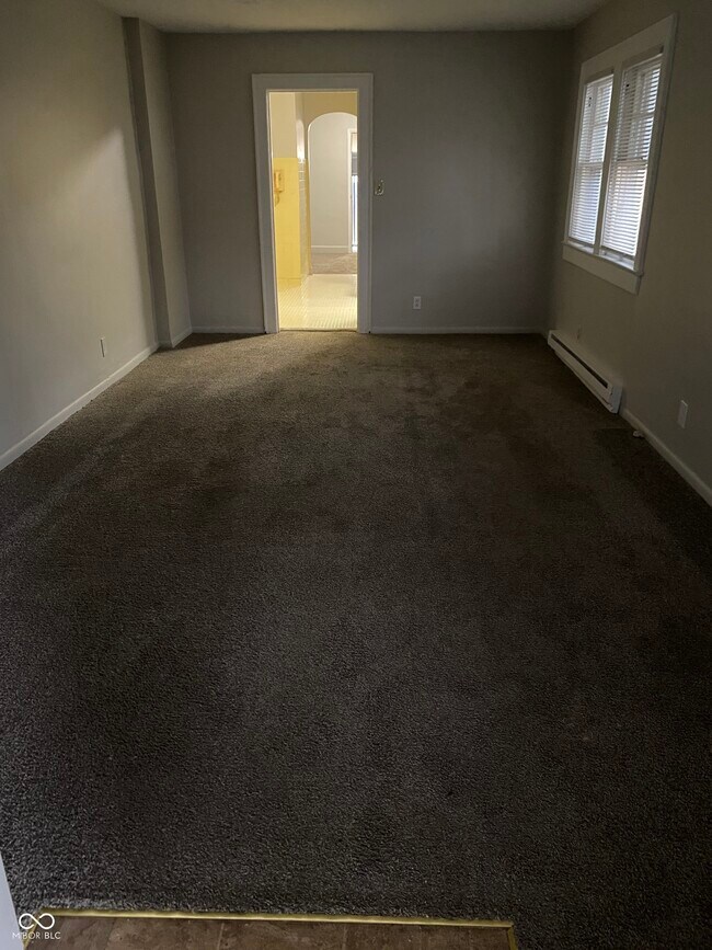 Foto del edificio - 5358 Winthrop Ave