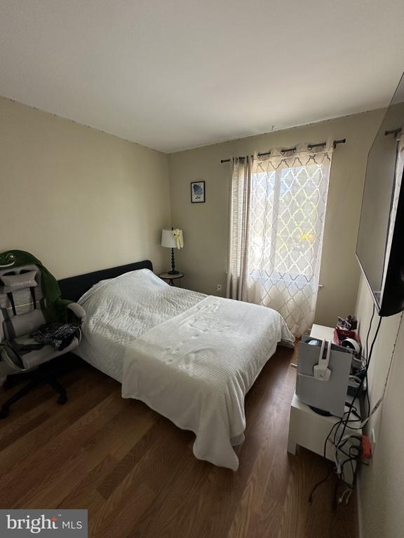 Foto del edificio - 572 Atwood Ct