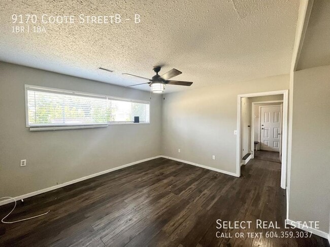 Building Photo - 9170 Coote St