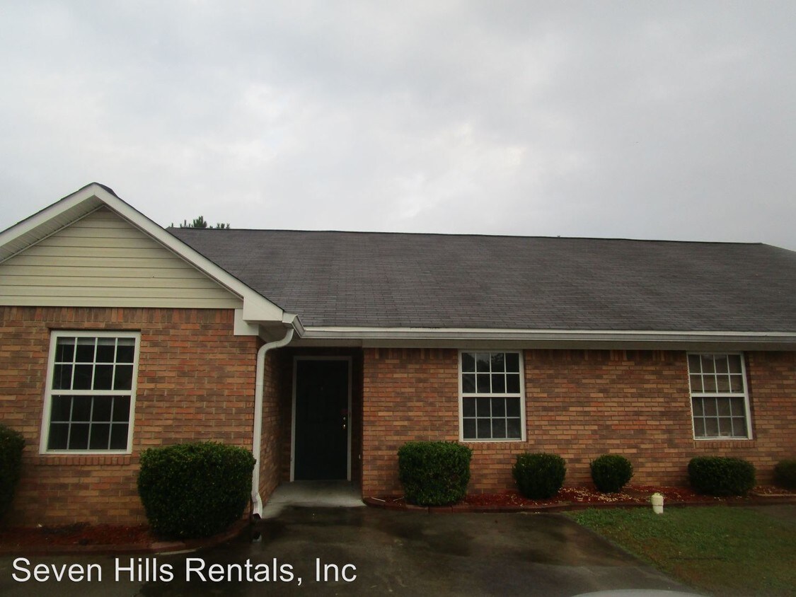 Primary Photo - 46-48 Heritage Way Dr