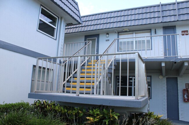 Foto del edificio - 520 Brittany K