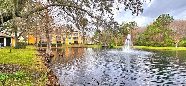 Foto del edificio - 5463 Vineland Rd