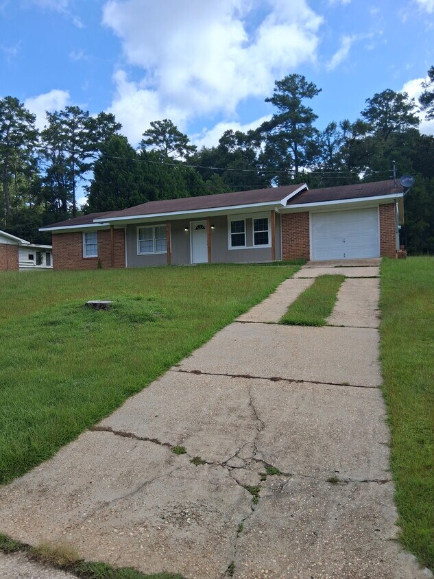 Foto del edificio - 287 Northwood Dr