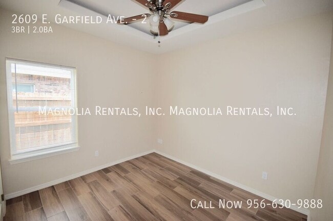 Foto del edificio - 2609 E Garfield Ave