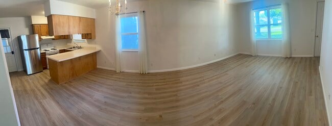 Building Photo - 1391 Abbot Street