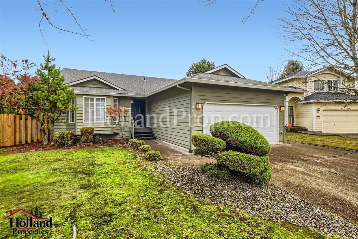 Beautiful 3bedroom singlelevel home in l... House Rental in