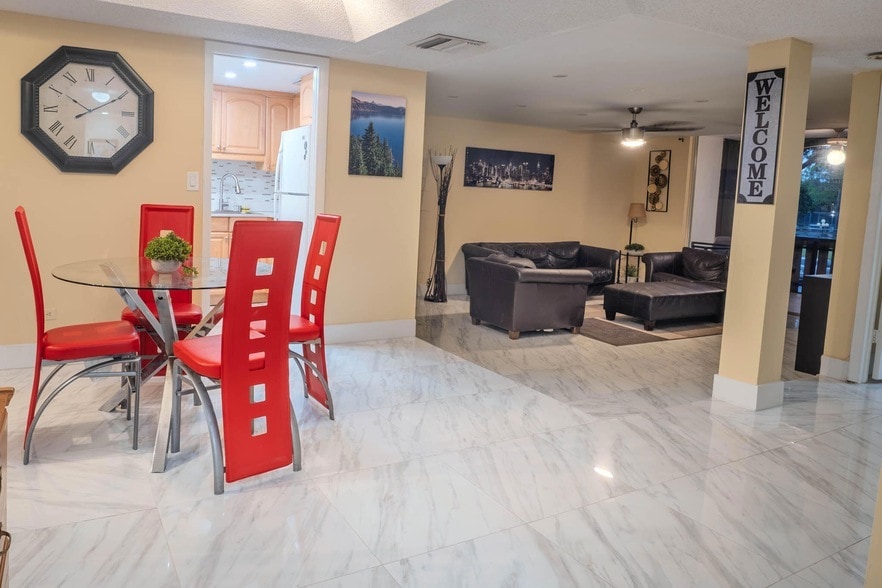 Photo - 3710 Inverrary Drive Unit 2S