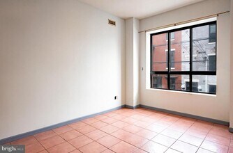 Building Photo - 763 S 8th St