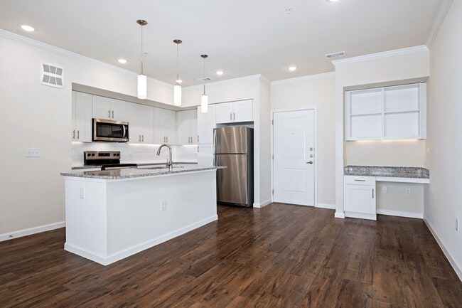 Building Photo - Mariposa Scott and White 55+ Apartment Homes