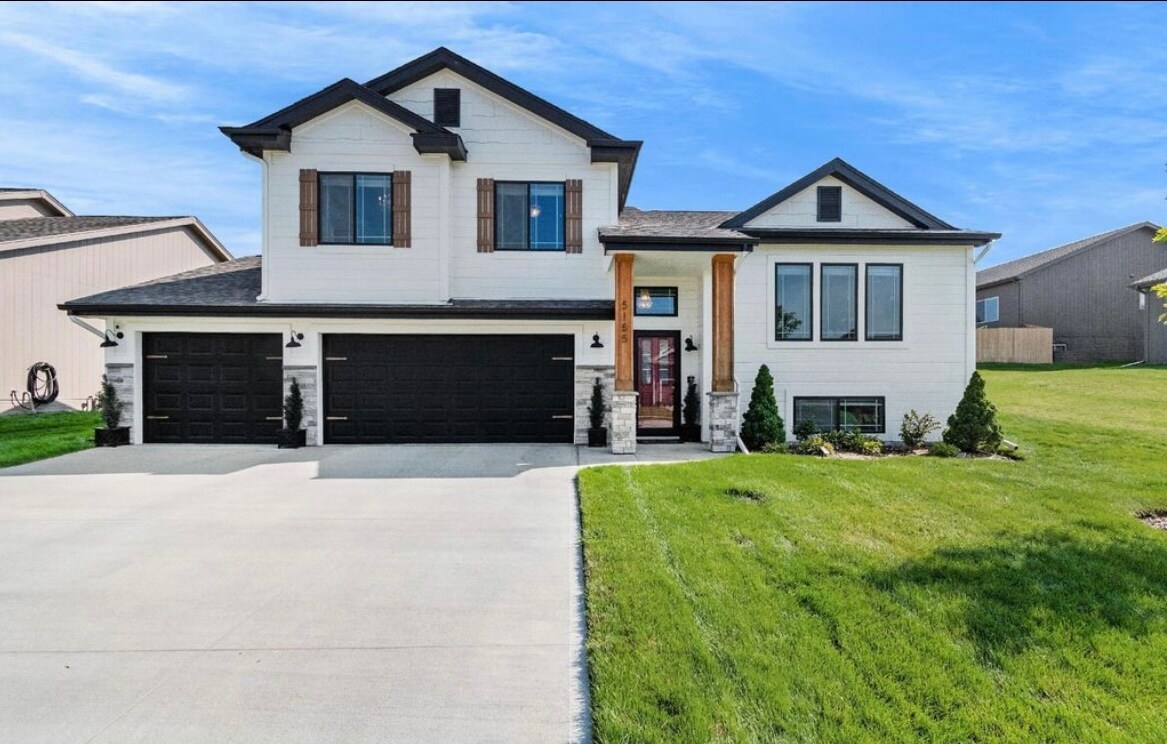 5155 N 179th Ave, Omaha, NE 68116 House Rental in Omaha, NE