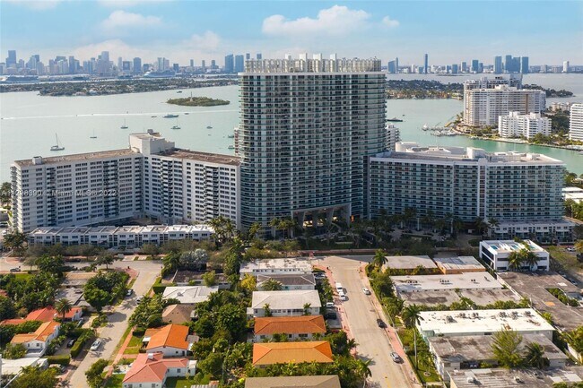 Foto del edificio - 1500 Bay Rd
