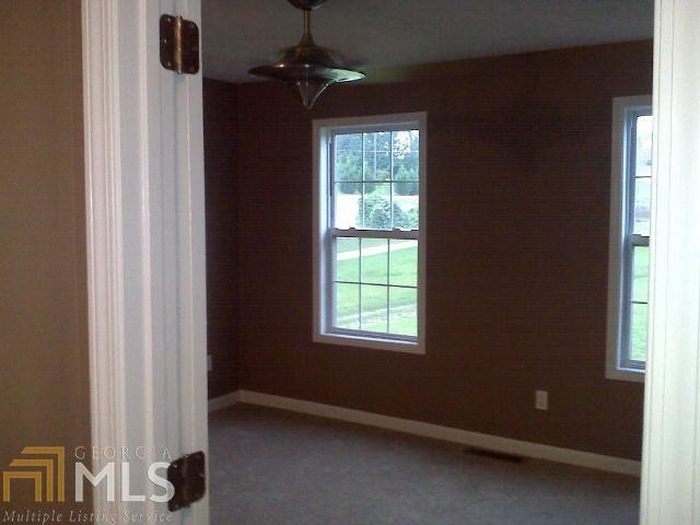 Foto del edificio - 4944 Emmett Still Rd