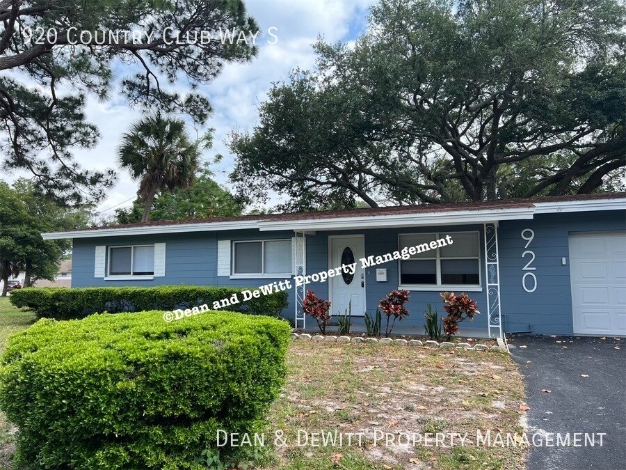Photo - 920 Country Club Way S-