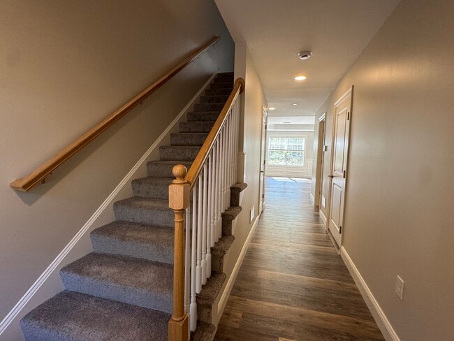 Building Photo - The Residences of Skye