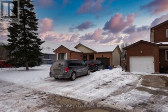 Building Photo - 258 Kingscourt Ave