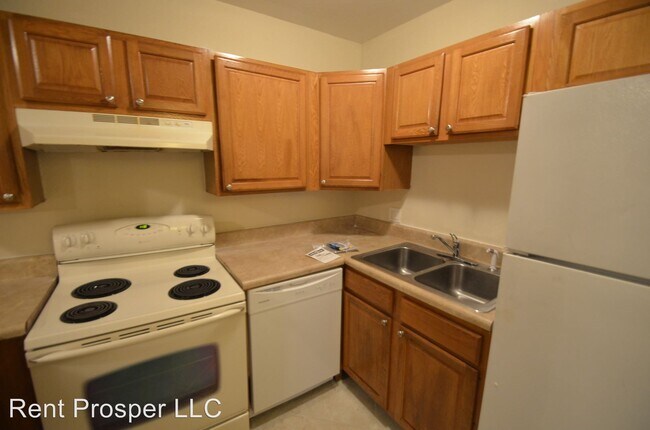 Foto del edificio - 7672 Forest City Rd