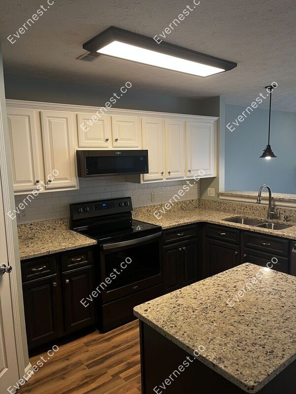 Building Photo - 3449 Harpeth Springs Dr