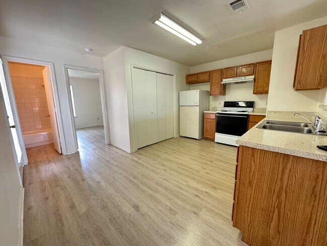 Foto del edificio - 3608 Malibu Ln