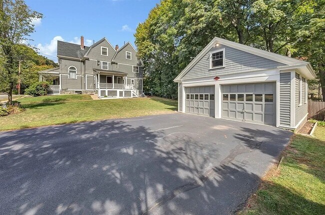 Foto del edificio - 112 Church St