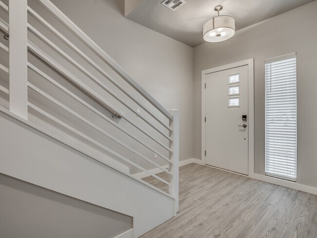 Foto del edificio - 508 NW 176th Terrace