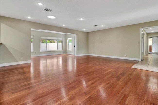 Foto del edificio - 205 S Woodland St