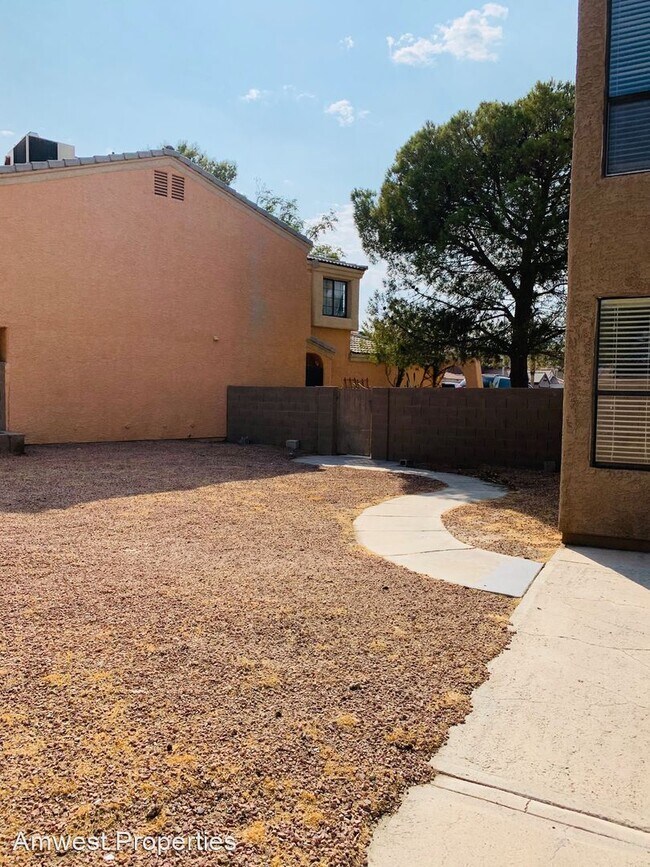 Foto del edificio - 3 br, 2.5 bath House - 3601 Rainy River Road