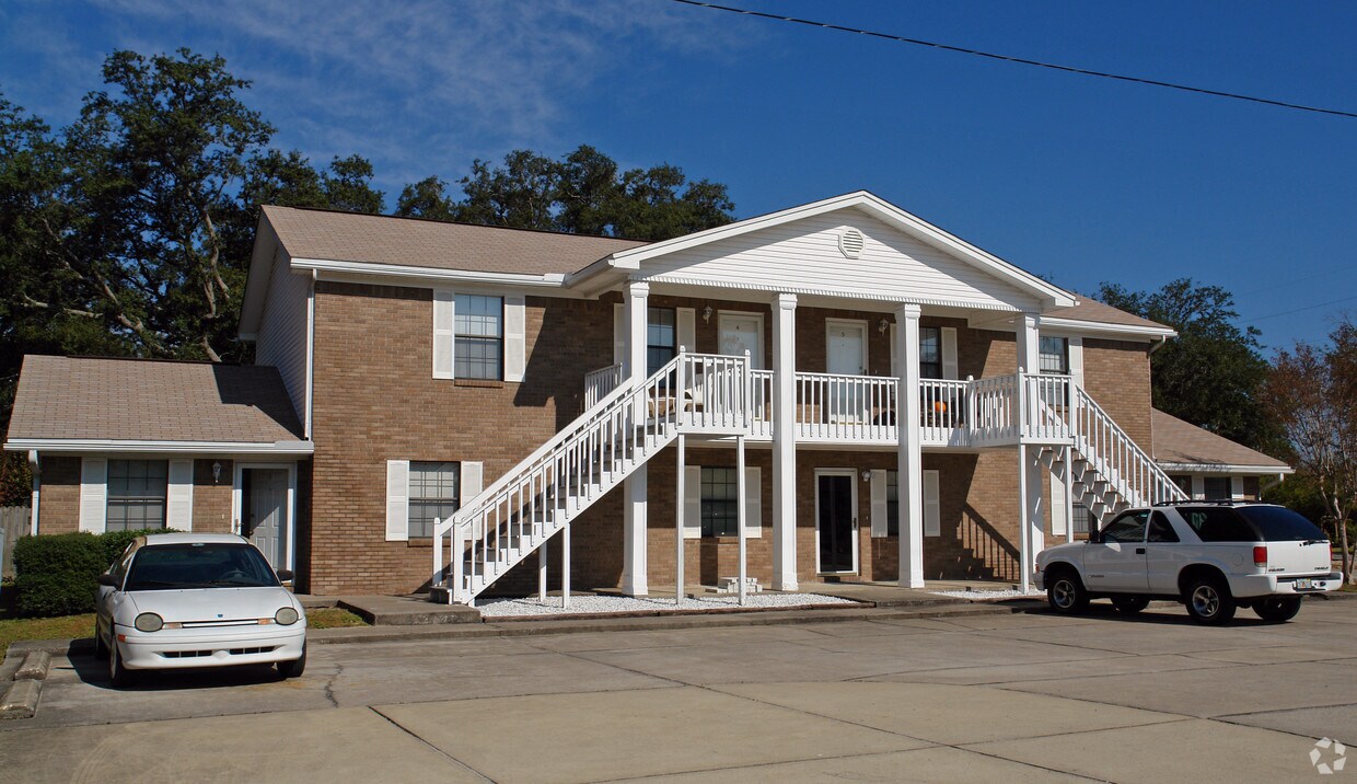 200 Davenport Rd, Fort Walton Beach, FL 32547 Apartments in Fort