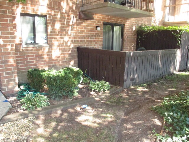 Foto del edificio - 6030 Lake Bluff Dr
