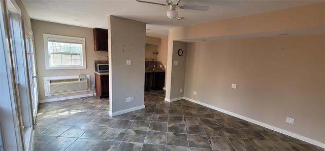 Building Photo - 7418 Fair Oaks Ave