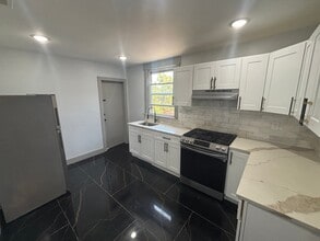 Building Photo - 156 Wegman Pkwy