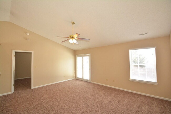 Building Photo - 17373 Austrian Pine Wy