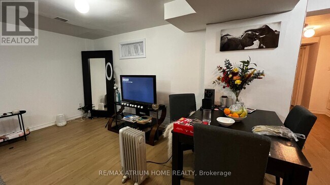 Photo du bâtiment - 5389 Wilderness Trail