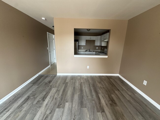 Foto del edificio - 2579 Union Lake Rd