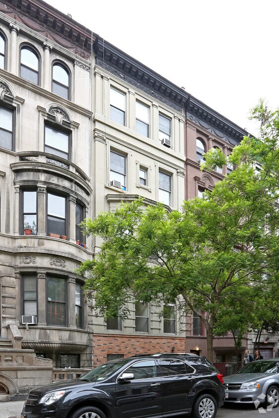 Foto del edificio - 127 W 75th St