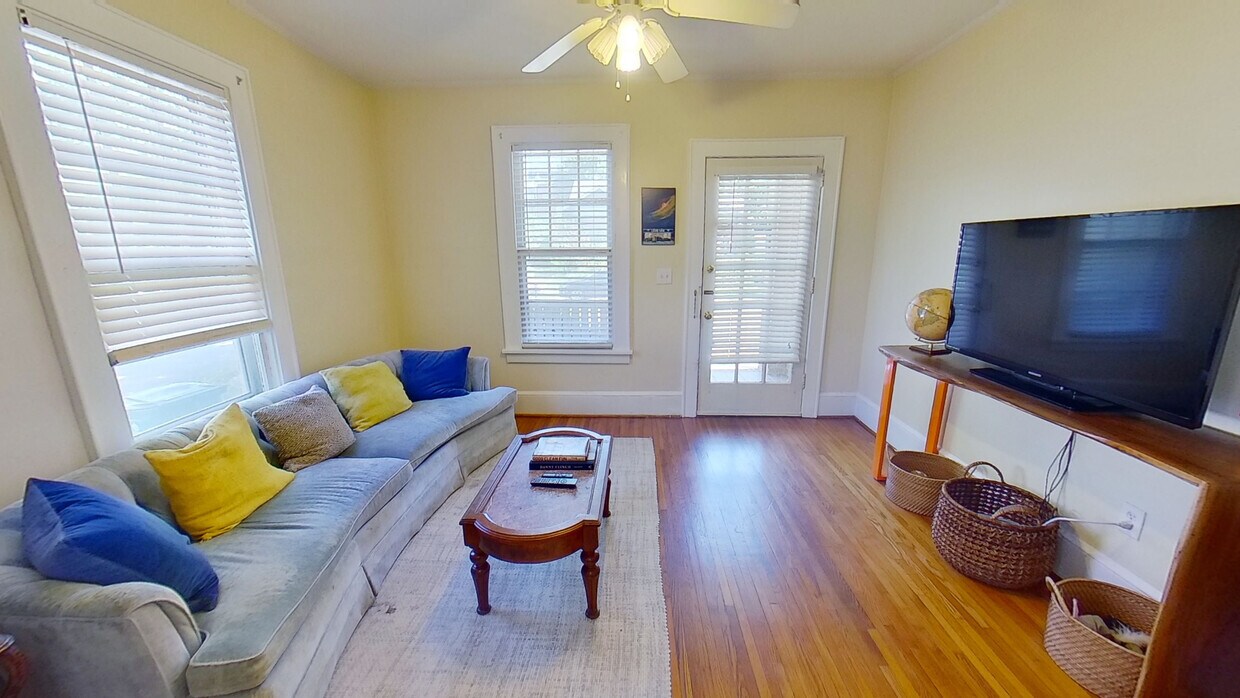 Foto principal - 1512 Sunnyside Ave