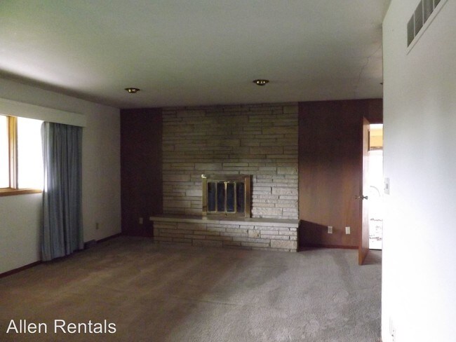 Building Photo - 1111 Wharton Manor Rd