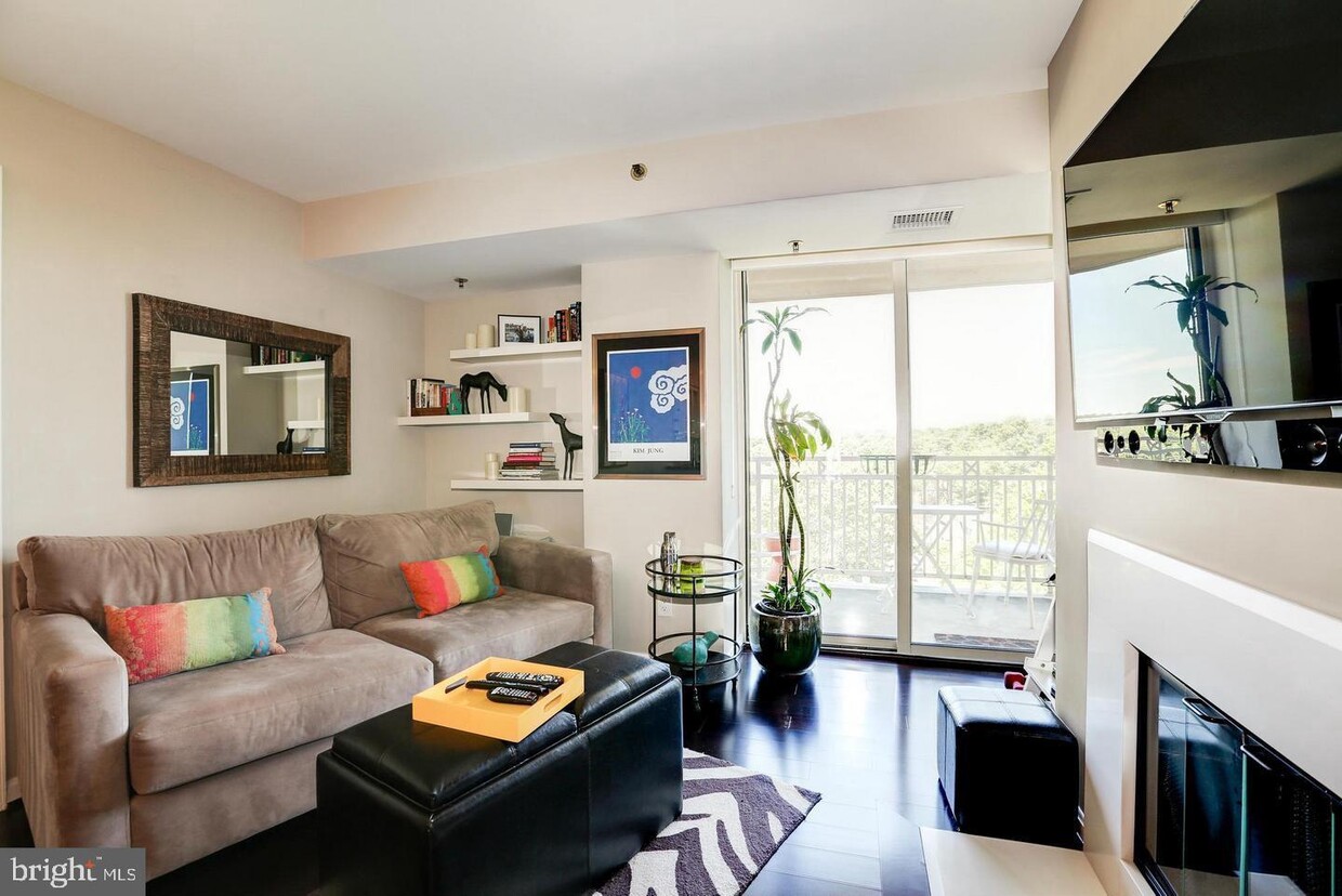 7500 Woodmont Ave Unit S1021, Bethesda, MD 20814 Condo for Rent in