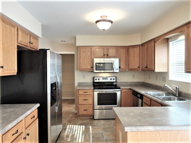 Foto del edificio - 10529 Williamswoods Dr
