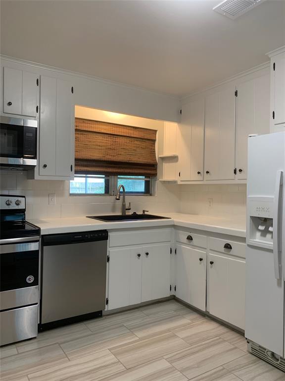 Foto del edificio - 2310 Chantilly Ln