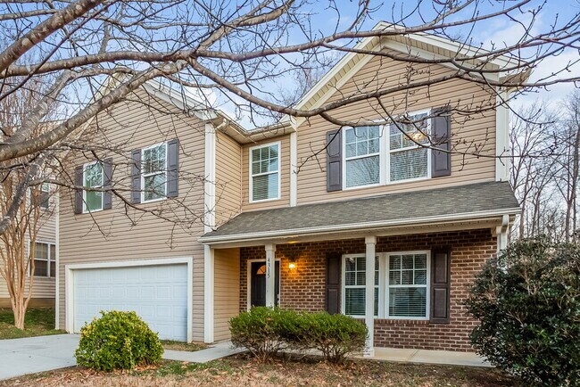 Foto del edificio - 4315 Houldsworth Dr