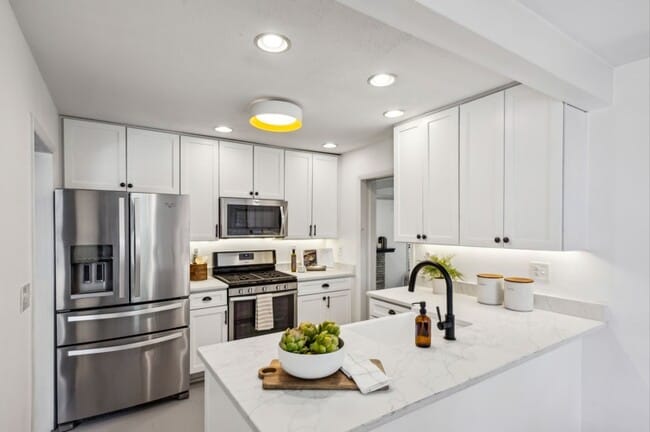 Foto del edificio - 2129 Arlington Ave NE