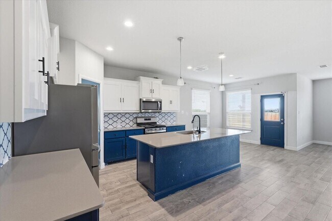 Building Photo - 225 Oldcastle Wy