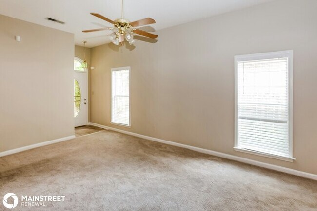 Building Photo - 6999 Parkbrook Ln, Cordova, TN 38018