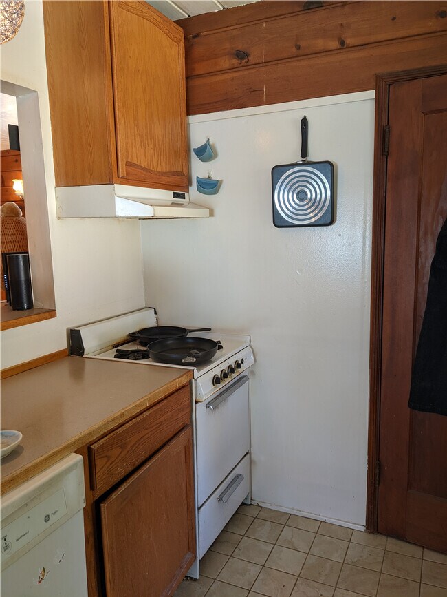 Cocina - 2317 Carquinez Ave