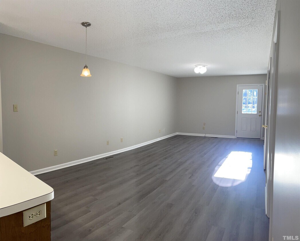 412 S Broad St E, Angier, NC 27501 Townhome Rentals in Angier NC