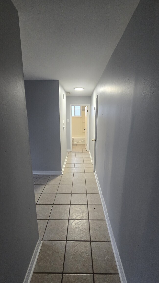 Photo du bâtiment - 9 Connaught Ave