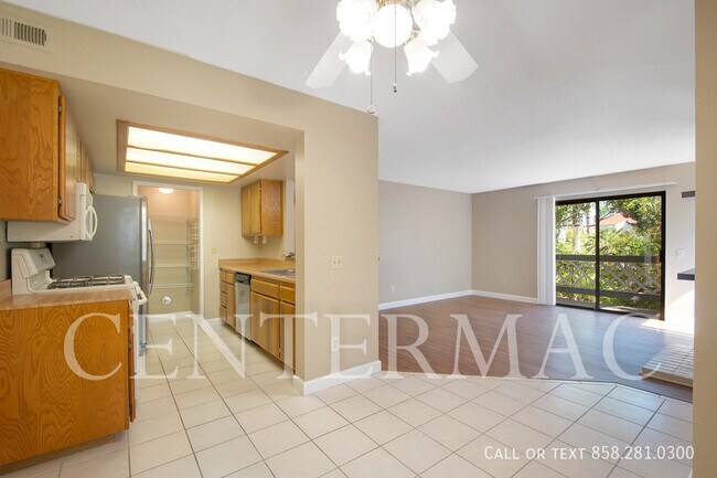 Building Photo - 9322 Twin Trails Dr